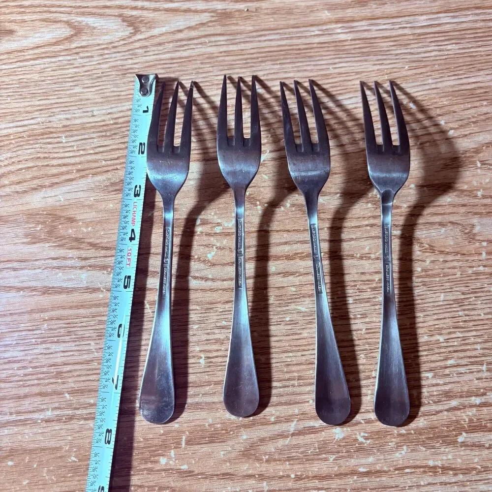4 Northland Oneida Post Road Stainless Dinner Forks Korea